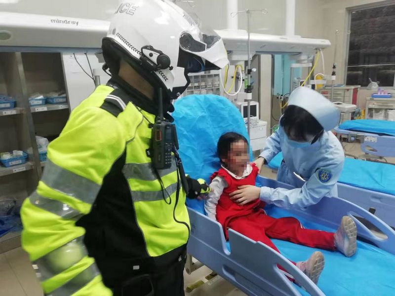 �Ĵ���ؕ�������߷��o(h��)��Ů�����r(sh��)���t(y��) 20���·�̃H�Õr(sh��)6���