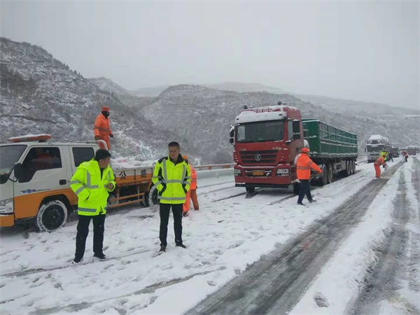 ���C��ˮ��·�ָ��B(y��ng)������ѩ�����ͨ