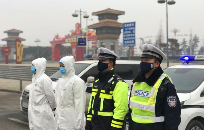 ���ٳǽ�ͨ�������Εr�֏�(f��)������զ��������ͨ���ؑ�(y��ng)