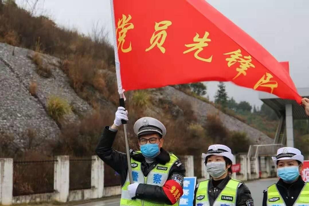 ��(zh��n)���ߡ�һ��������ɫ�����������R�佻���ٌ�