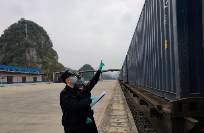 �{���F·�ڰ���ʽ�(y��n)��ͨ�^(gu��) �Ї�(gu��)�װ��M(j��n)��ˮ�������뾳