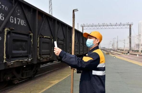 ��һ�Nͦ�������С������F·�ˡ�ح��(zh��n)���ߡ��е��F·��