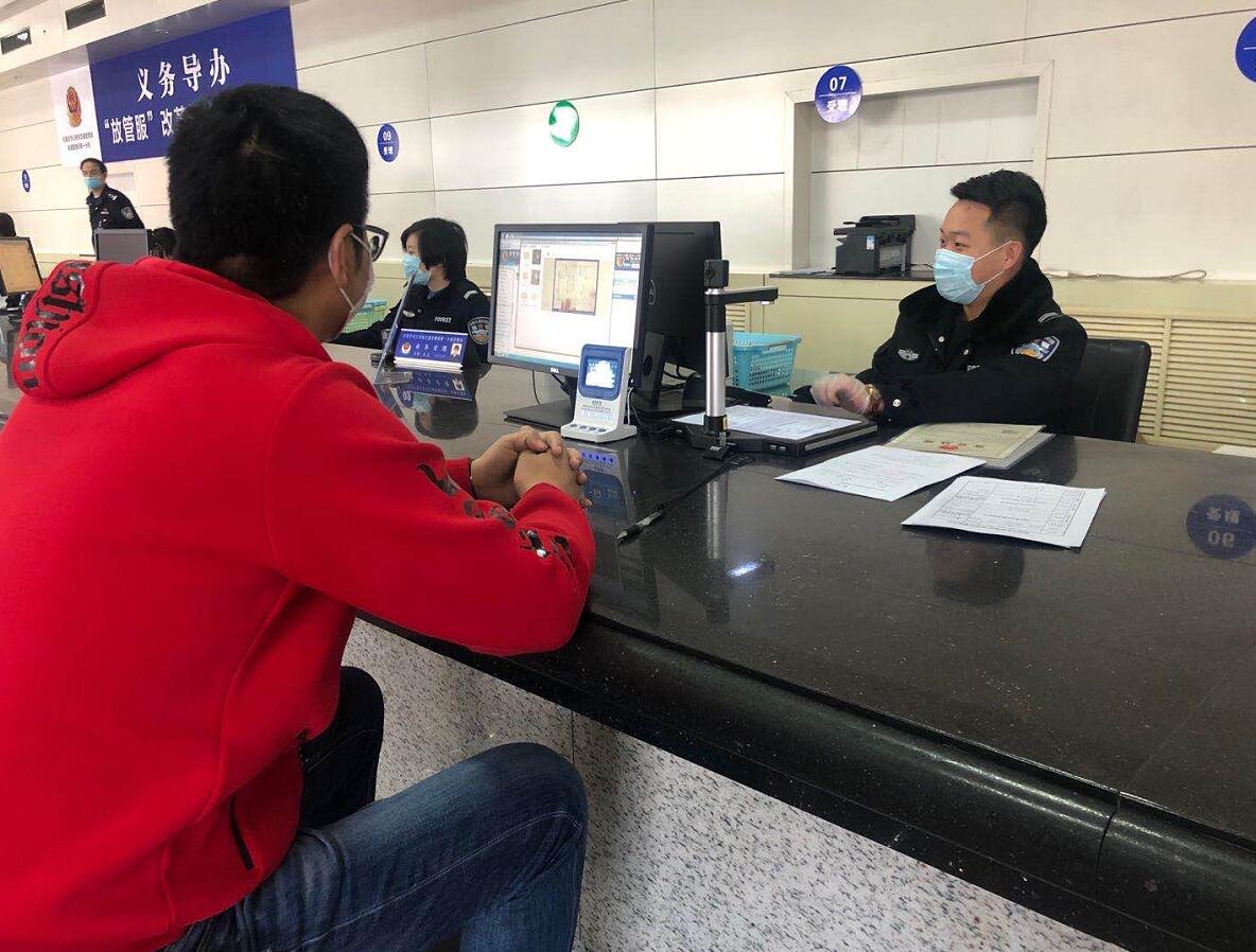 �ӱ�ʯ���f�й����ֽ�ͨ������܇�{��ϵ�y(t��ng)3��10��������֏�(f��)���ڷ���(w��) ������I(y��)��(f��)����(f��)�a(ch��n)