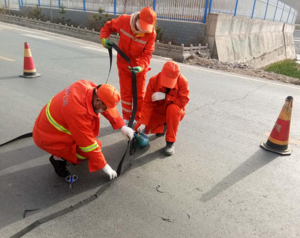 ���C��ɽ��·���_(k��i)չ·���A(y��)�����B(y��ng)�o(h��)����