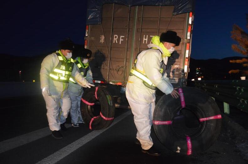 �ӱ�����·����Y��꠿����������[��������ͨ