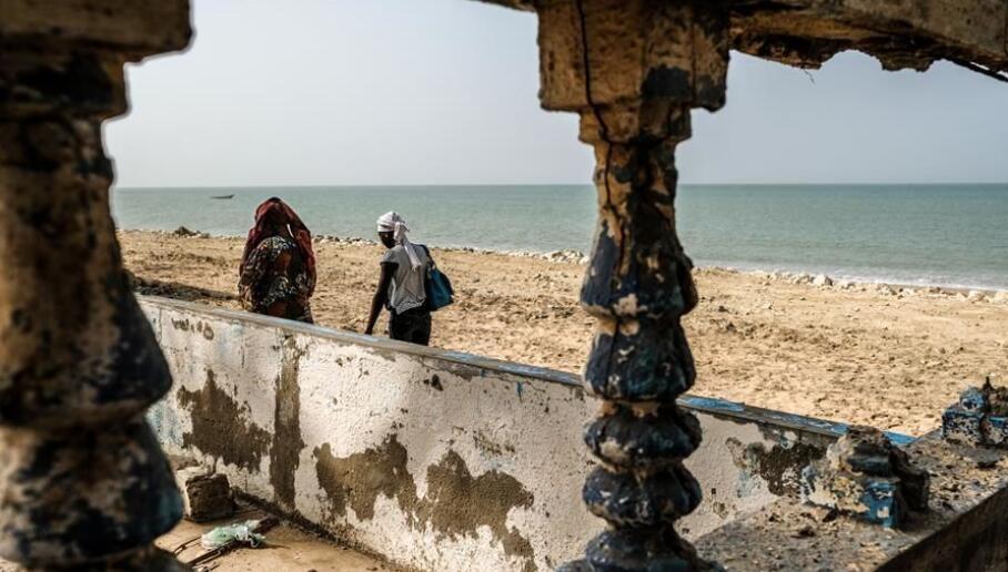 ���ȼӠ��ӏ��뾳�ܿ� ��ͣ������������