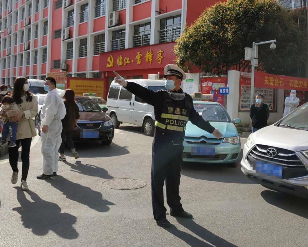 �����Sʯ������������·��ͨ�ˡ���