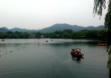 覲�������h(hu��n)���O(ji��n)�y�ИI(y��)�l(f��)չ��������߾���