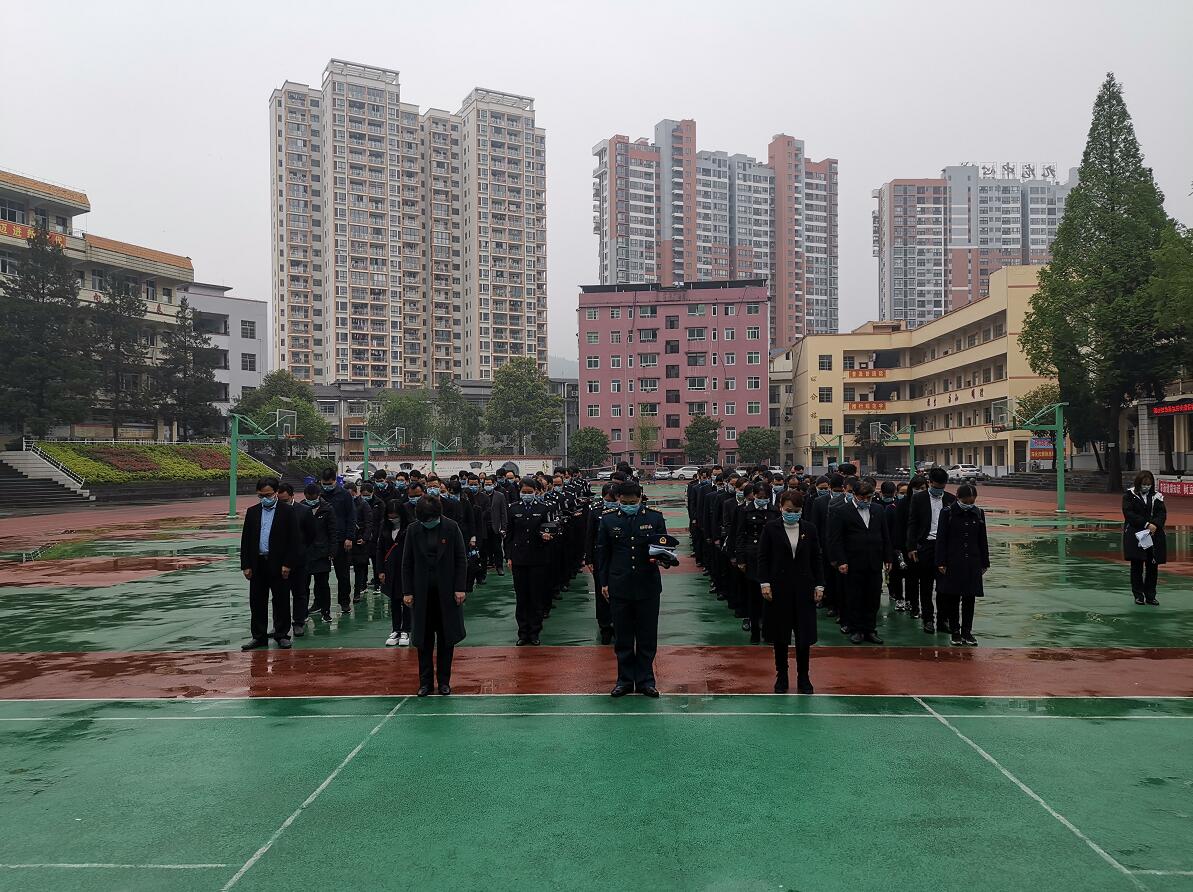 �\���h������ȫ�w�������o��־���������������ʿ������ͬ��