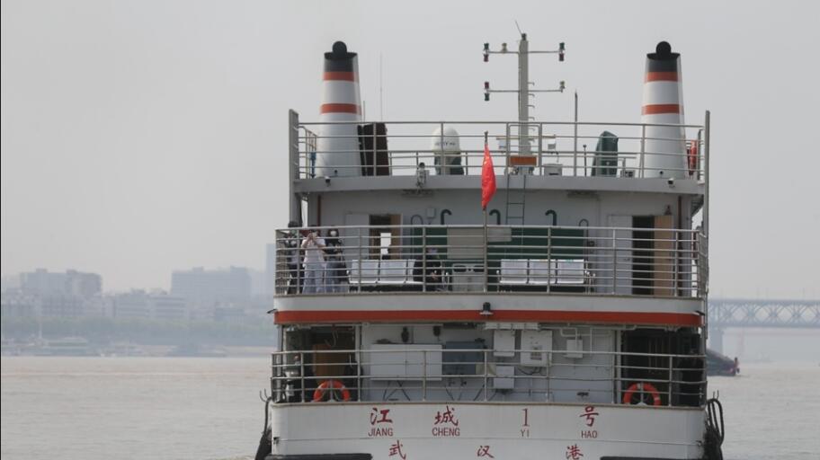 ���e76��������ٴ�������װ��L�����\(y��n)݆�ɏ�������A·�a�^��x