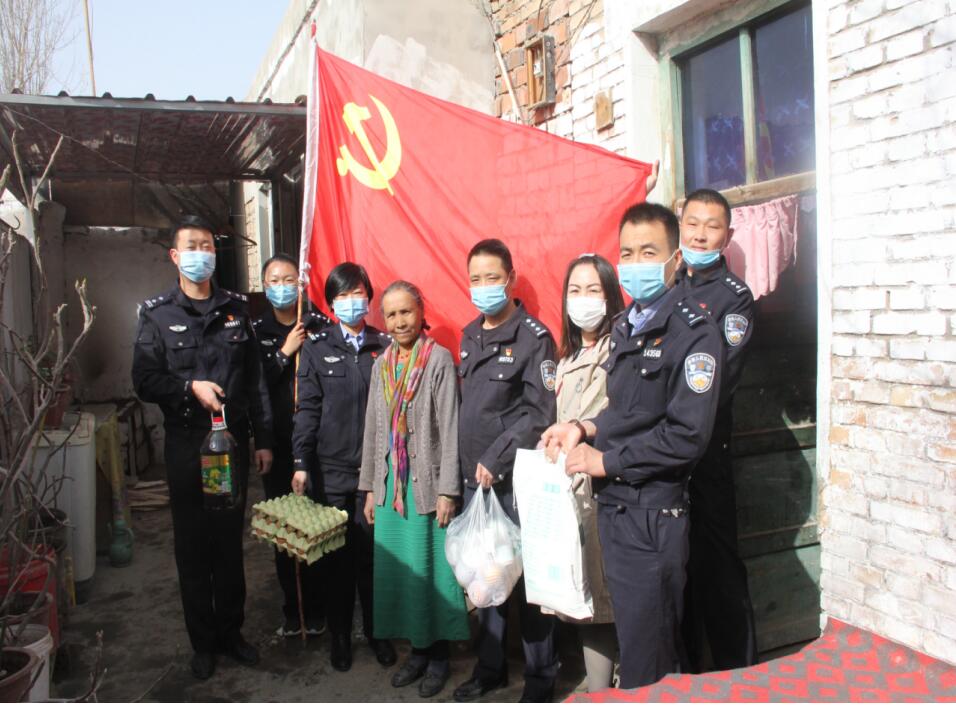 �½��ݿh�� ��ͨ����Ⱥ�����һ����