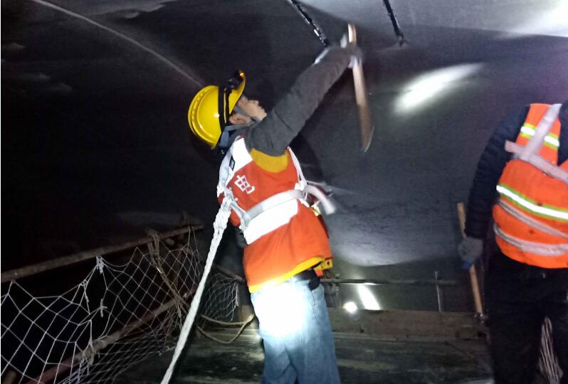 ���ϳ��H�F·�������w�z��������