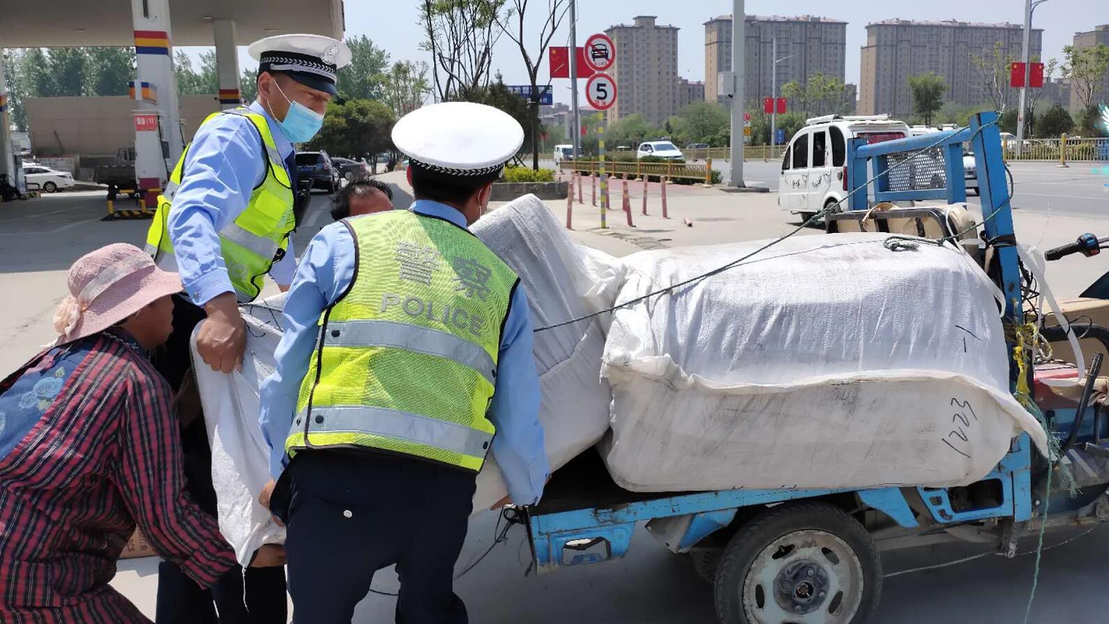 ɽ�|���M�d؛��늄�(d��ng)��݆܇;�з�܇�|���������r(sh��)����