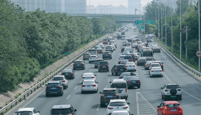 ��ͨ�\(y��n)ݔ������һ���g���巽�汣�Ϸ��ߺͽ�ͨ�\(y��n)ݔ����