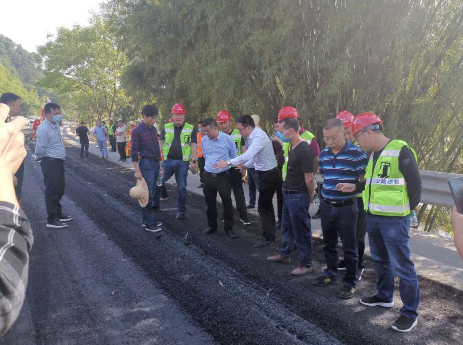 [ӭ����(gu��)�z��]105��(gu��)���Ͽ���·��������B(y��ng)�o(h��)�����M(j��n)չ���