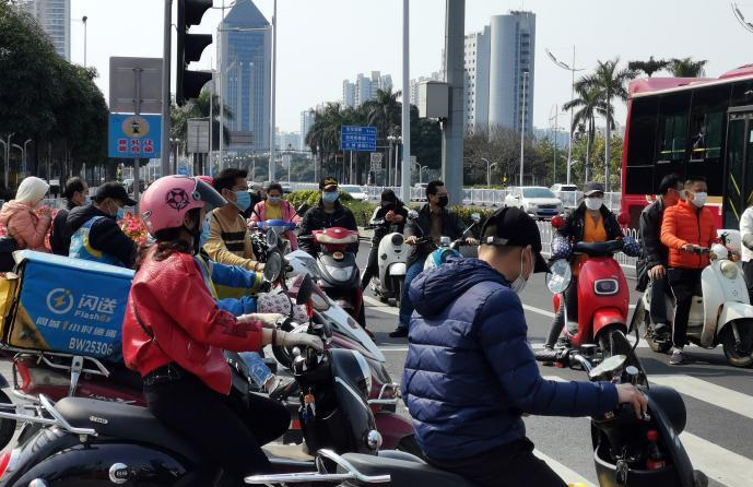 ������Ԓ�٬F(xi��n)����һ��һ������أ��^���r���j��5��