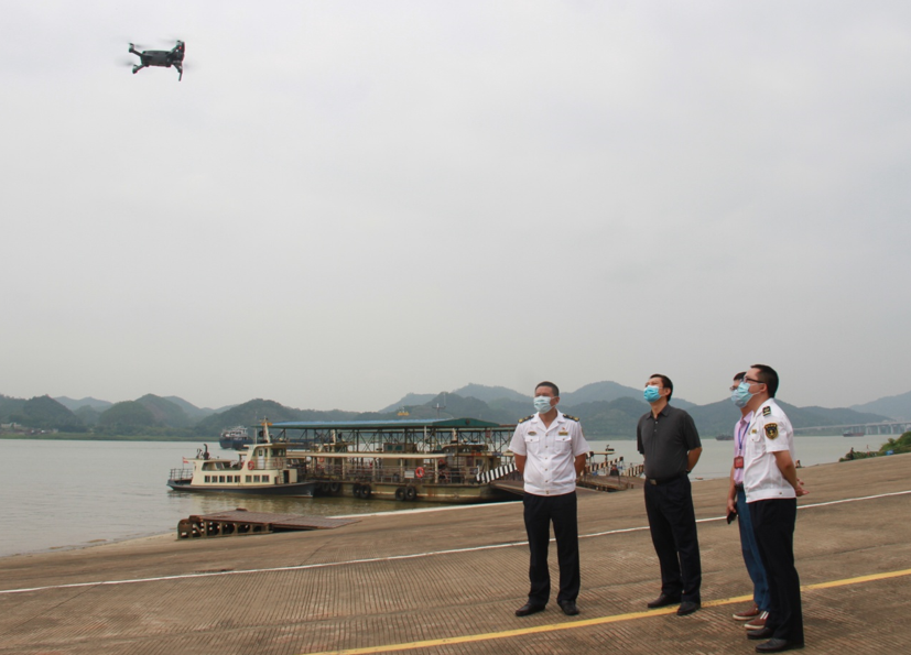 �ؑc���¾��ɽ�o�˙C(j��)�o(h��)���ɕ�(hu��)�]Ļ