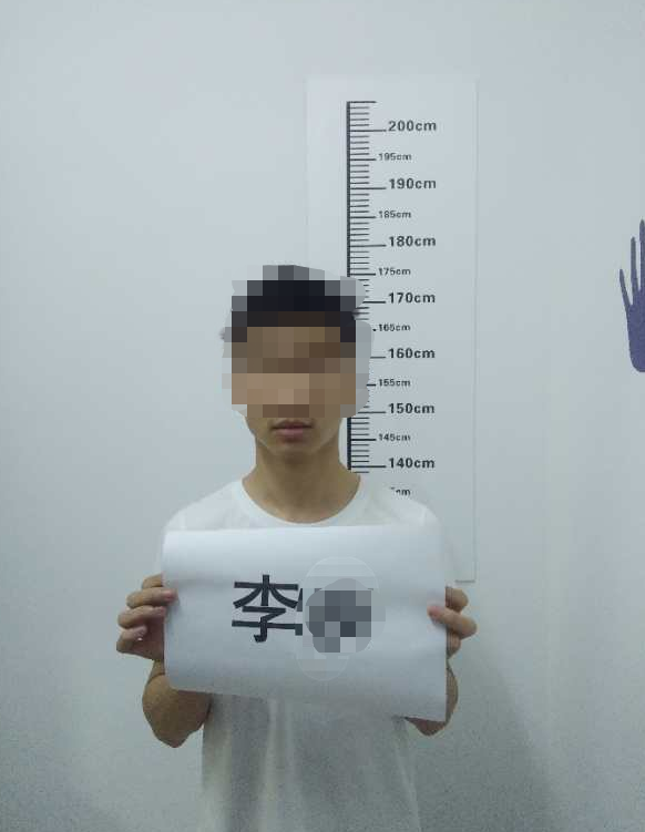 ����ͨ|���Ӟ��ڜ�(zh��n)��ĸ��ǰ�������ӡ������Լ����M�˿�����