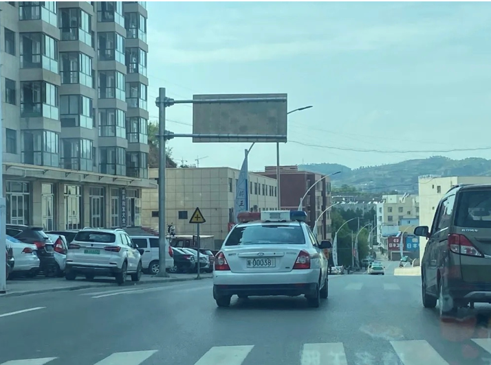 ������½���������ꠞ鲡�����_�Gɫͨ���A���ί�����ѕr�g