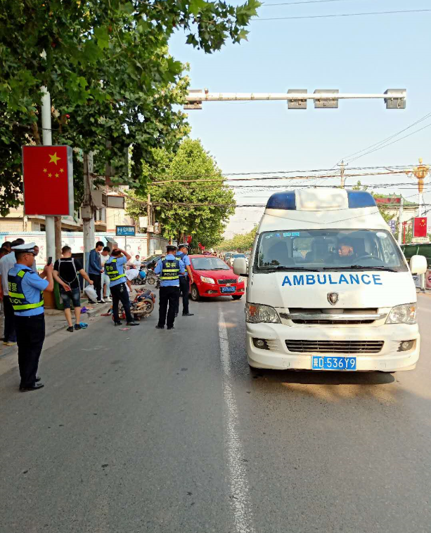 �ӱ������������������r�١������܂�Ⱥ���D(zhu��n)Σ�鰲