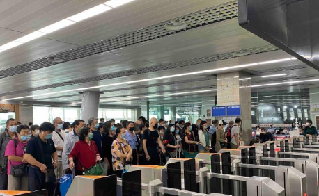 ����С�L(zh��ng)���\(y��n)ݔ���� �L(zh��ng)�����F·ӭ��;���и߷�