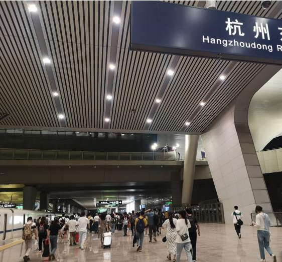 �������ȫ���F·�l(f��)���ÿ�2678�f�˴� �վ��l(f��)��670�f�˴�