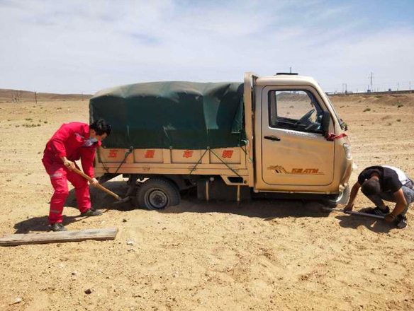 �½�����̩��·�����ָ��N(y��n)�־־�������܇�v