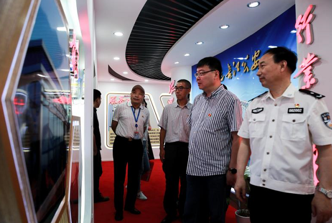 ��(qi��ng)��ý�w�����c�O(ji��n)�����Ͼ��������Ӻ��l(w��i)ʿ���h��(li��n)�������L�����o(h��)