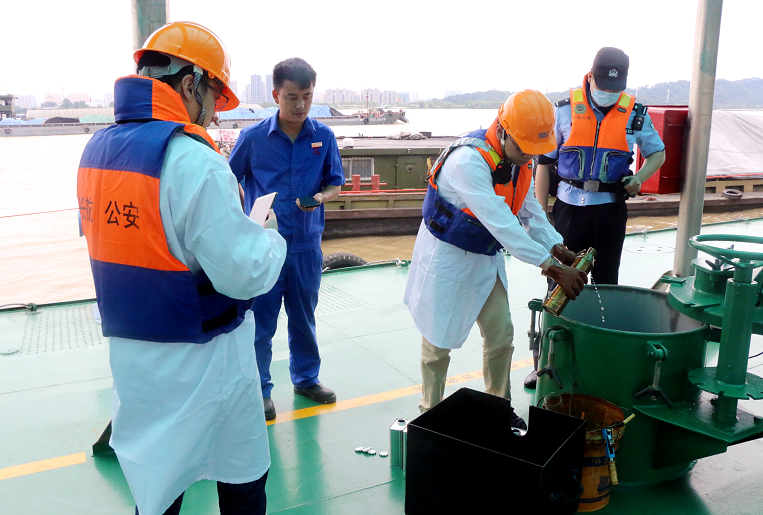 ���o(h��)һ����ˮ �Ͼ����Є�(d��ng)��