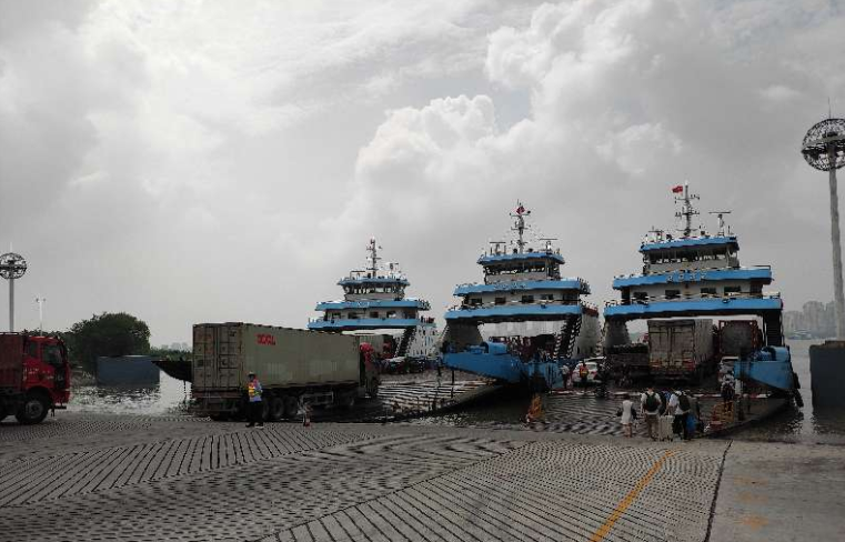 �P(y��ng)�ݺ����(zh��n)�P(y��ng)�����_չ��ȫ�z��