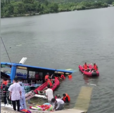 �F�ݰ�혹���܇�����¼��{�T����