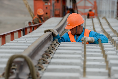 ����F·�½��ν��O(sh��)�������M(j��n)