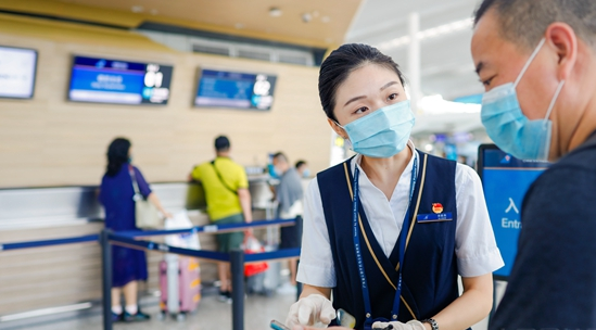 �Π��W���Ϻ��{(di��o)�к��������l(f��)չ��r