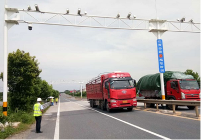 �����������Ƽ��γ����wϵ�����ǻ۽�ͨ���O