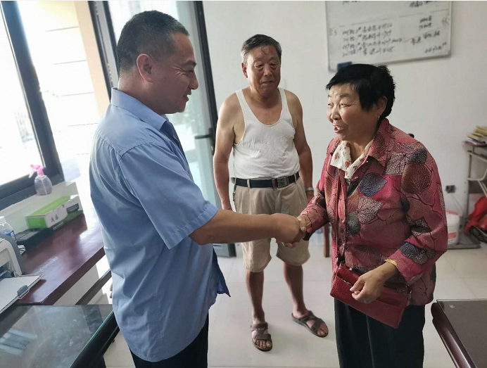 ʰ����Ʒ�¸��� ���˺���εȻ���L(f��ng)