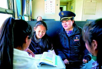 һ��܇һ݅�ӣ��GƤ��С��܇���ϵġ�����܇�L(zh��ng)��