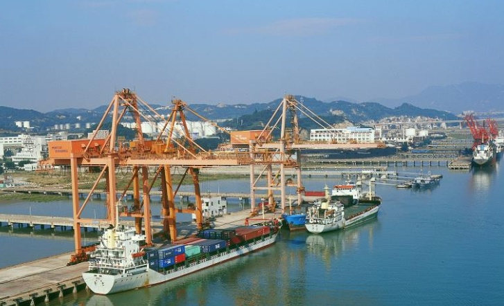 Ȫ�ݴ����\��������L 355�f�d�؇���(chu��ng)�vʷ�¸�