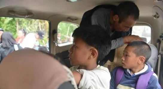 �Ї����һ����ͨ��·���ƴ�ĺ��ӂ�������܇�όW(xu��)