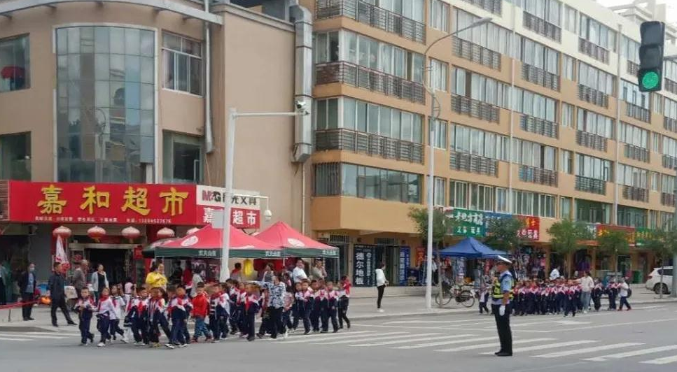 ���C���W���������������m(x��)����У�@��ͨ��ȫ��������