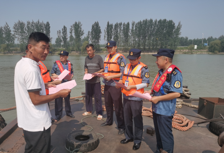 ���Ӵ��l�_չ��ˮ�Ͻ�ͨ��(zh��)���¡� ��ȫ�����͈�(zh��)�����(d��ng)