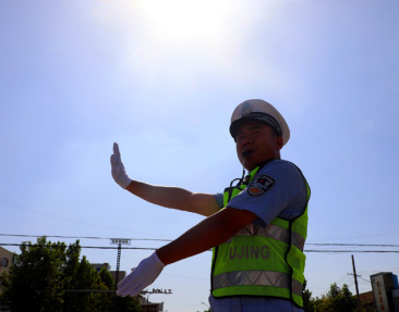 ���Mɽ���R⢽������:�ú�ˮ�����ഺ �ԟ�Ѫ�T�����\