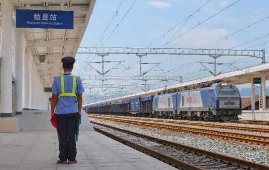 �F·��ؚ������M��ȭ�� ����ؚ���؅^(q��)����С��·