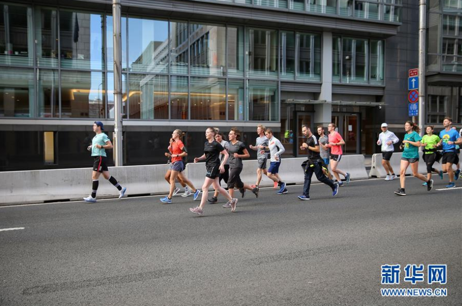 �����r(sh��)���������������µğo(w��)܇(ch��)��