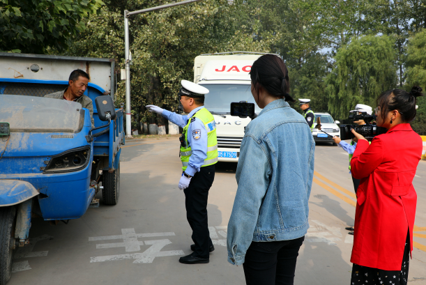 ɽ���R⢽������_(k��i)չ�r(n��ng)�彻ͨ�`�����������Є�(d��ng)