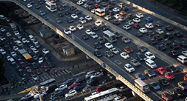 ��һ����܇��(sh��)���������L(zh��ng)����܇�M(j��n)���Ʈa(ch��n)�������