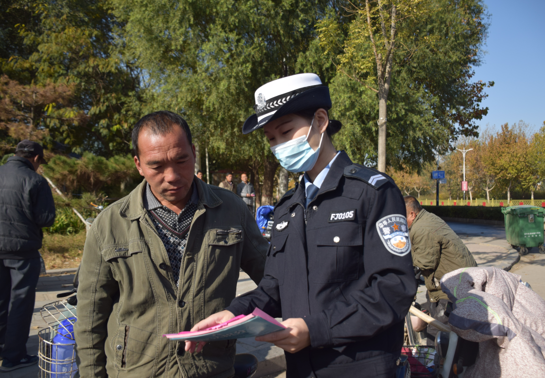 ɽ�|ݷ�h�������M(j��n)�Ǆ�(w��)���ˆT���ϡ���ȫñ��