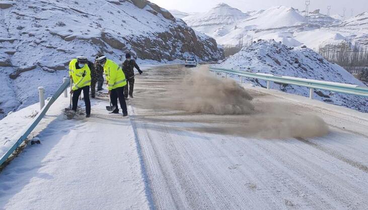 С���� ��ѩ�� ��ȫ�� ������