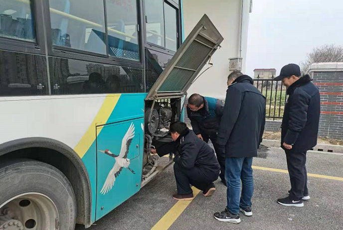 ͨ�ݹ���885܇(ch��)�(du��)�ٴ��_(k��i)չ����܇(ch��)�v�z��