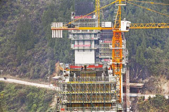 ���ٹ�·ʩ��æ