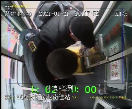 ��ů��������˾�C�������˿�����܇